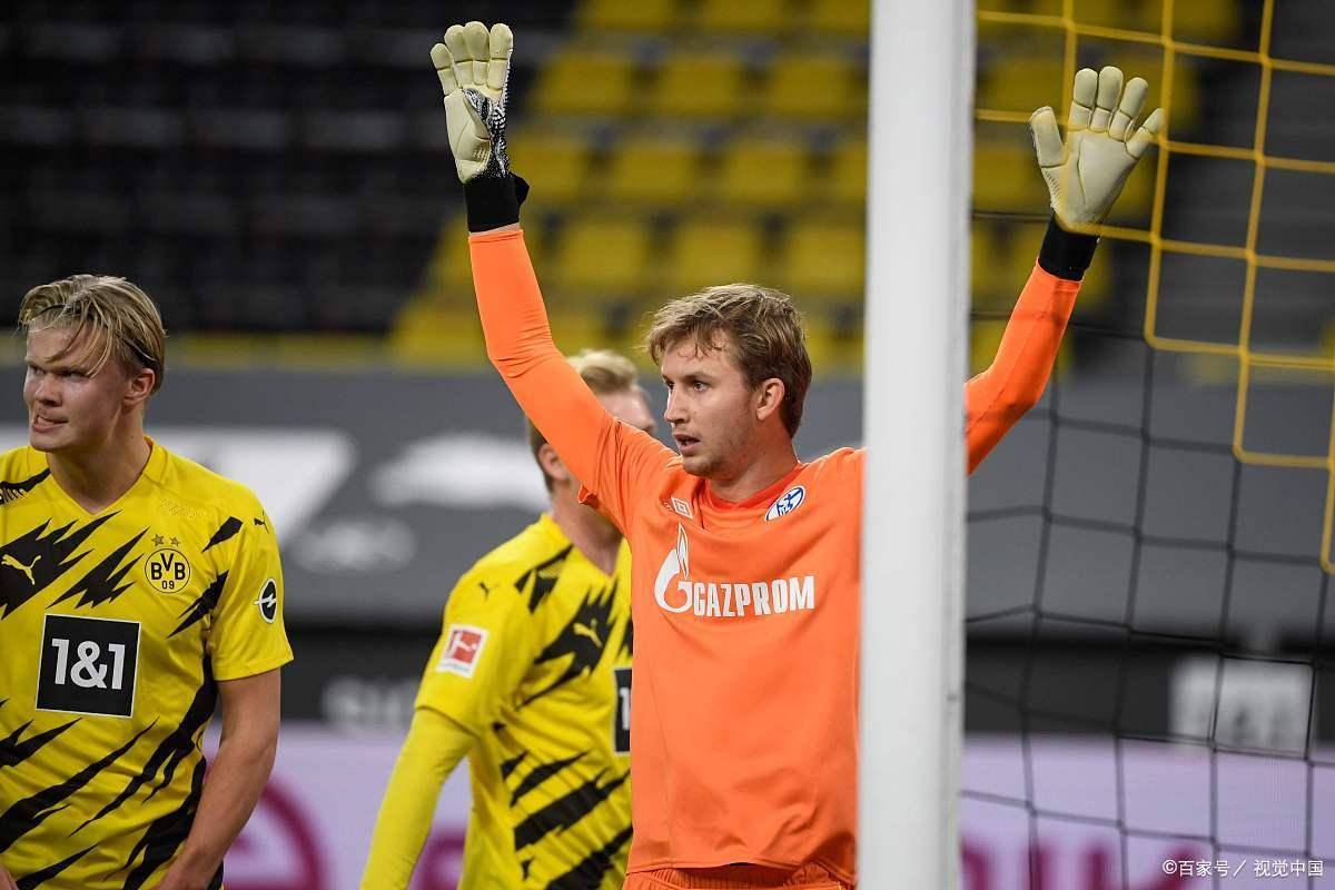 转折点那不勒斯主帅复盘；欧联关键时刻攻防权衡；信心回归；团队化学反应显著的简单介绍