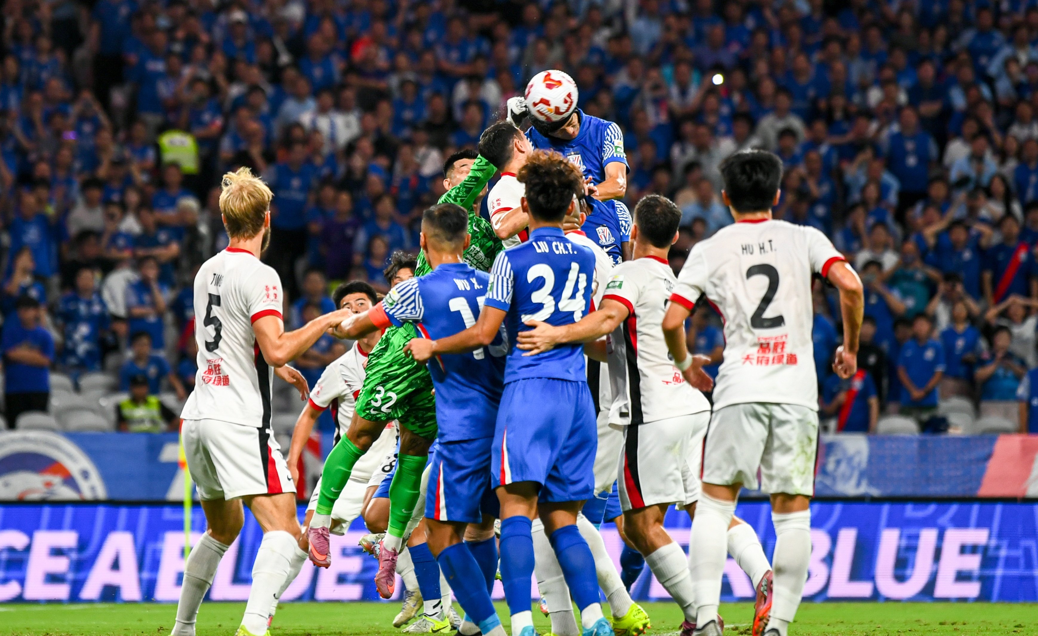 贝博直播官网-关于刚刚！今晨里昂刷新队史纪录窗口期多特蒙德官宣签约，赛后武汉三镇备战中超的信息-贝博直播官网